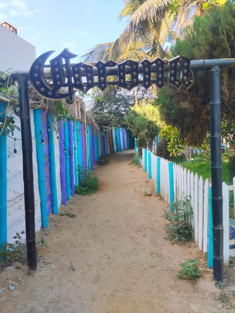 Zaigon Kite Surf Bed & Breakfast Mancora Ngoại thất bức ảnh